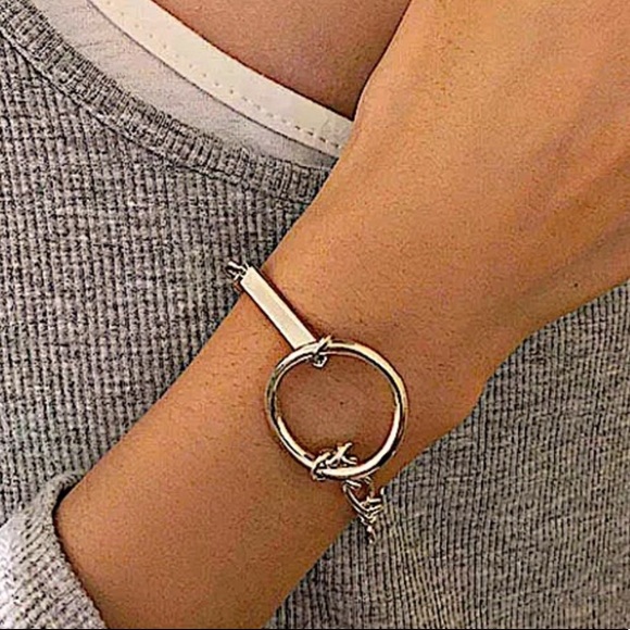 Sterling Silver Minimalist Bracelet - Picture 8 of 8